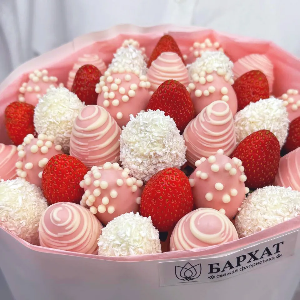 Букет Клубничные фантазии Букет Клубничные фантазии