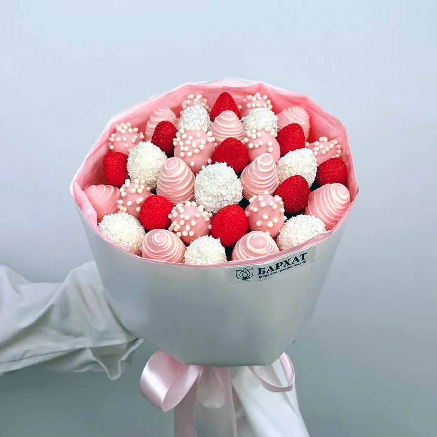 Букет Клубничные фантазии Букет Клубничные фантазии