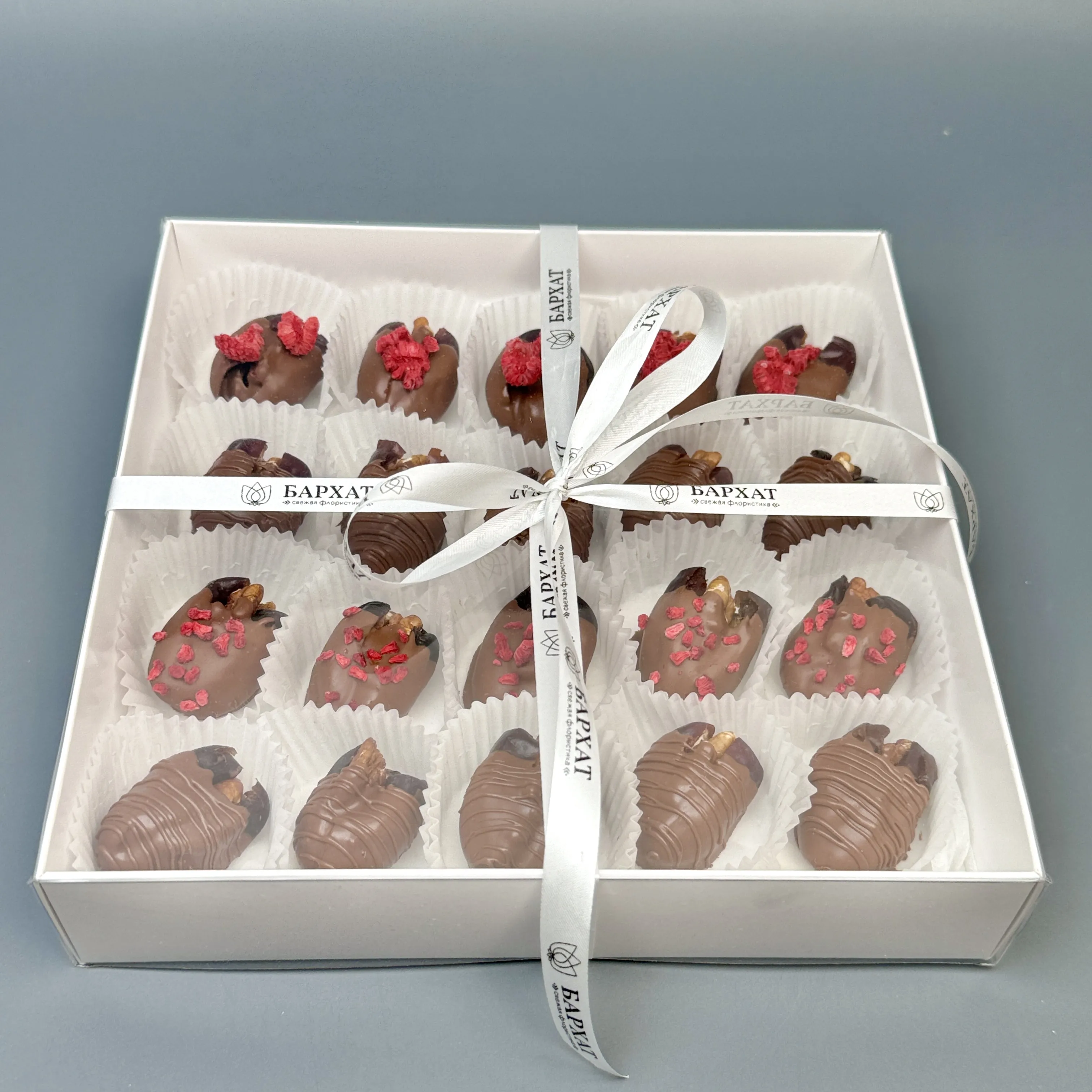 Букет Финики в шоколаде Большое удовольствие