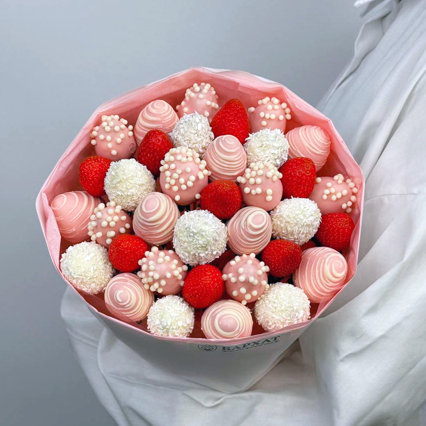 Букет Клубничные фантазии