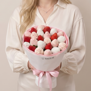 Букет Клубничные фантазии